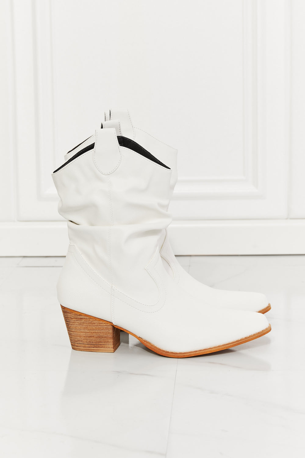 Women White Cowboy Boots
